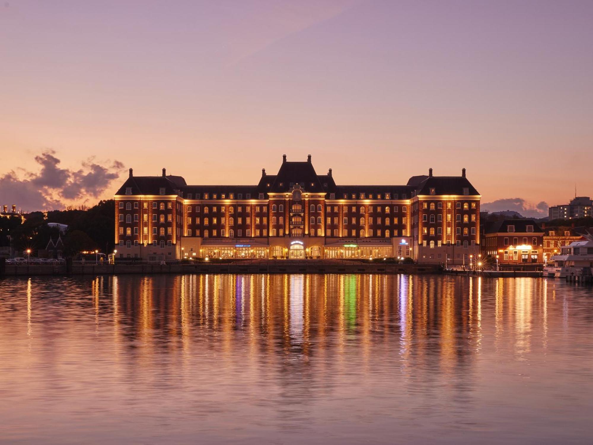 Hotel Den Haag Huis Ten Bosch Σασέμπο Εξωτερικό φωτογραφία The Hotel at the Port of Antwerp