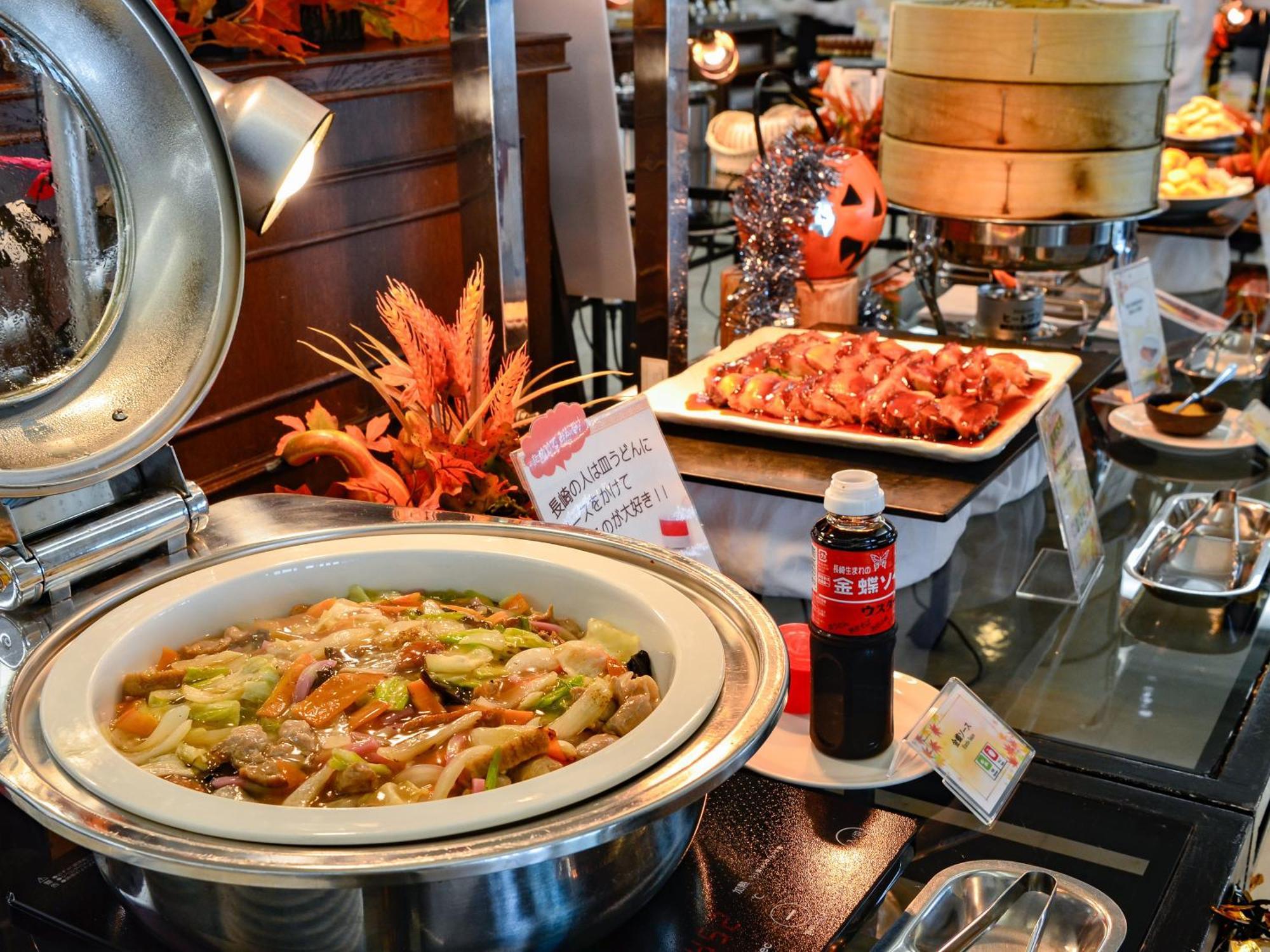 Hotel Den Haag Huis Ten Bosch Σασέμπο Εξωτερικό φωτογραφία A buffet at a hotel
