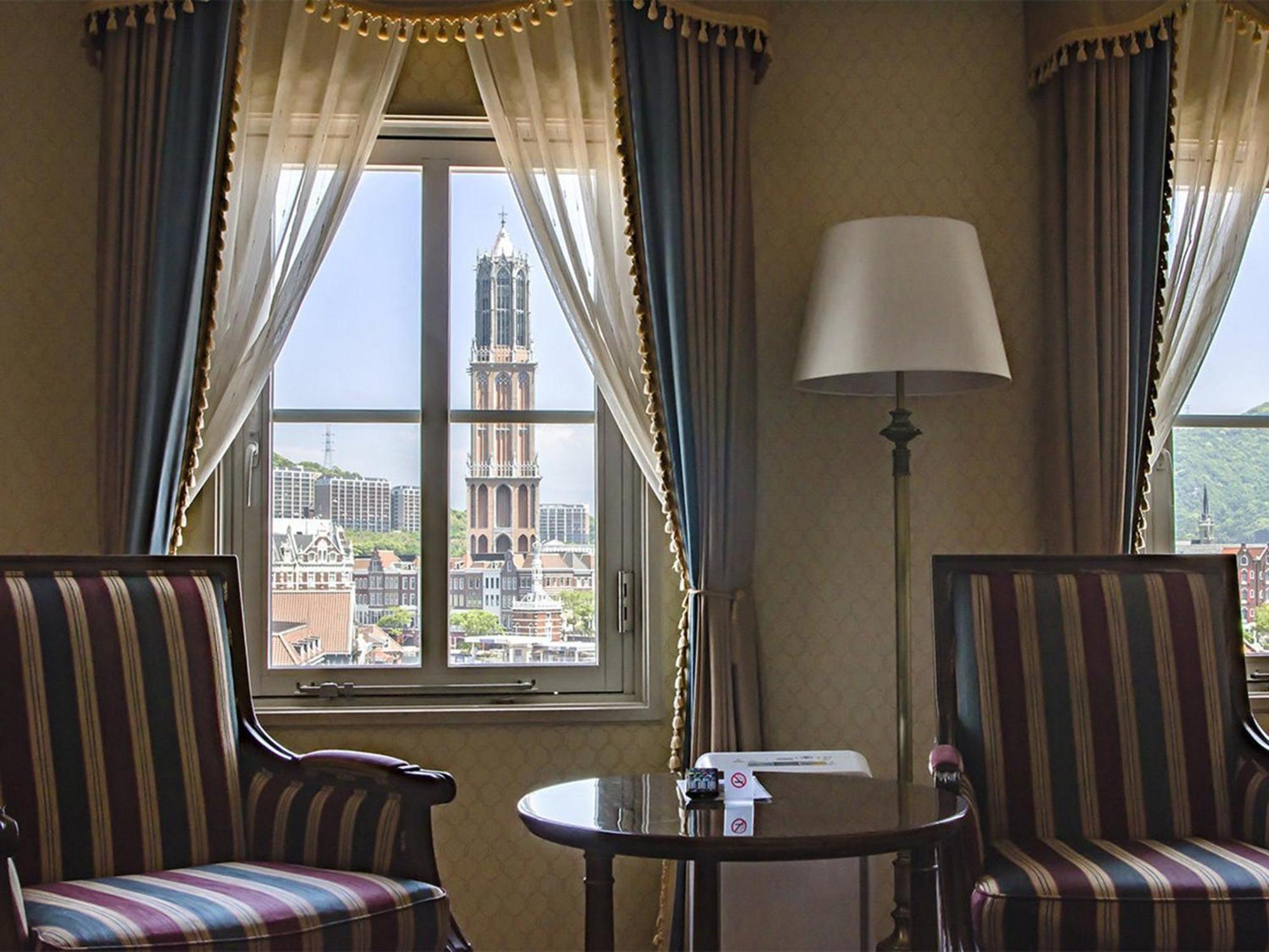 Hotel Den Haag Huis Ten Bosch Σασέμπο Εξωτερικό φωτογραφία A room at the hotel